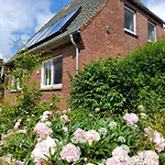 Und Reittherapie Deichwind - Nordfriesland - 2 Haeuser 別荘